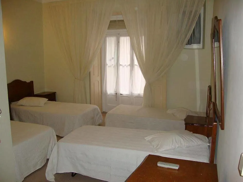 Residencial Marisela Hotel Lisbon Guest house